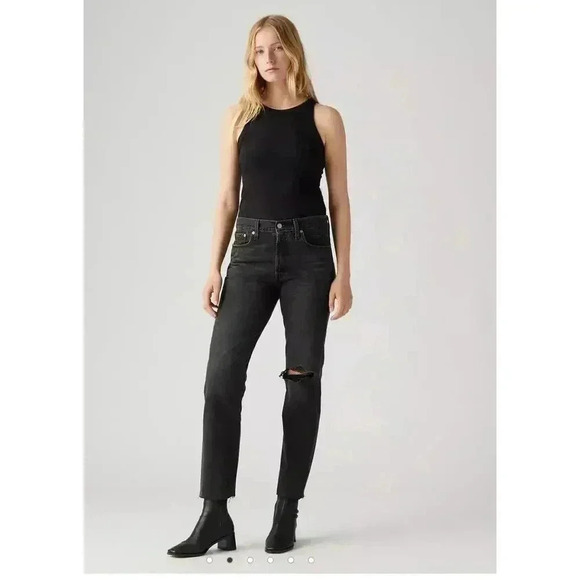 Levis Premium Straight Wedgie Black Denim Size 22W - Picture 1 of 9
